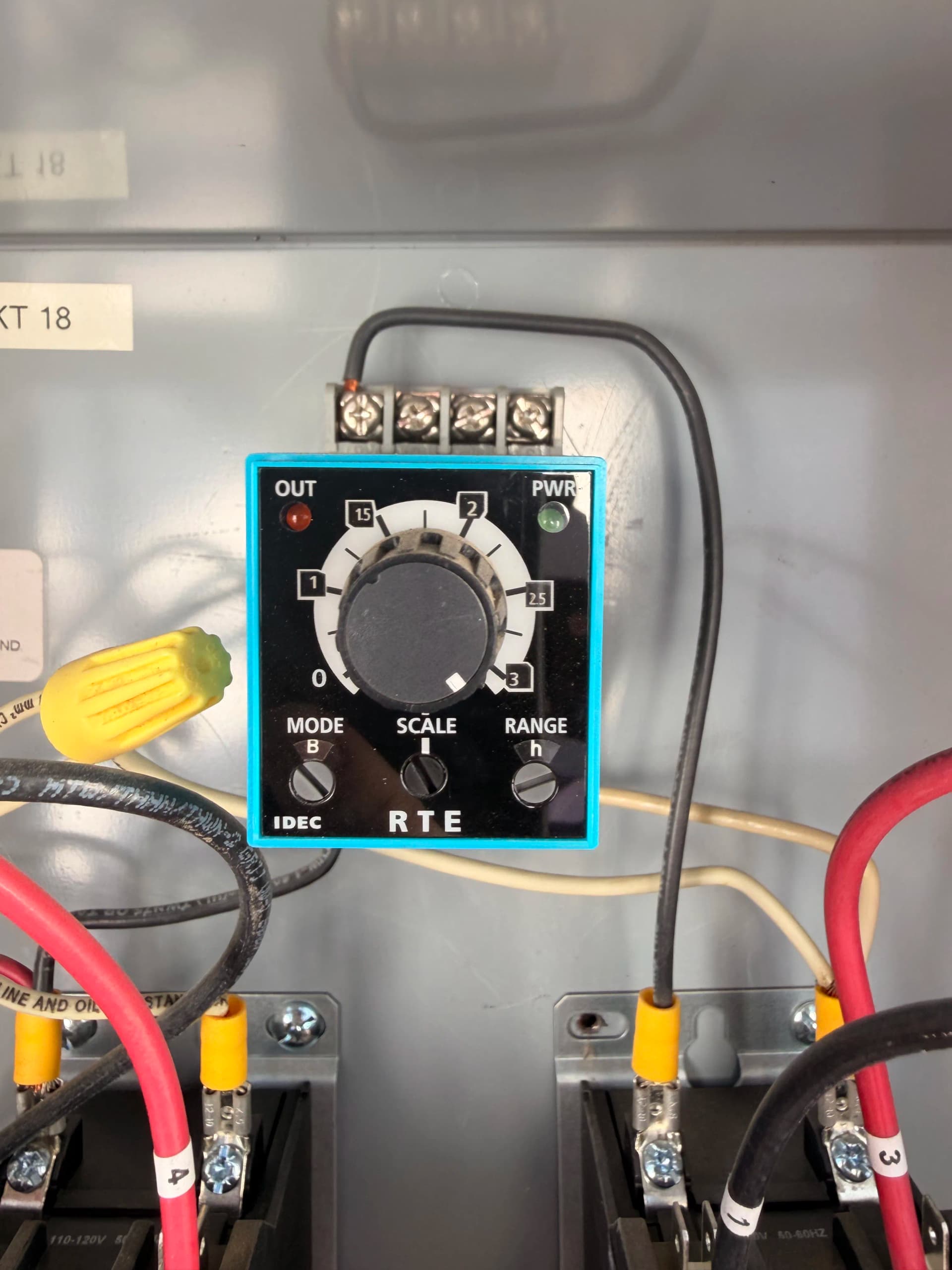 Gallery photos for Commercial Lighting Troubleshooting at an RV Storage Facility: Image #4