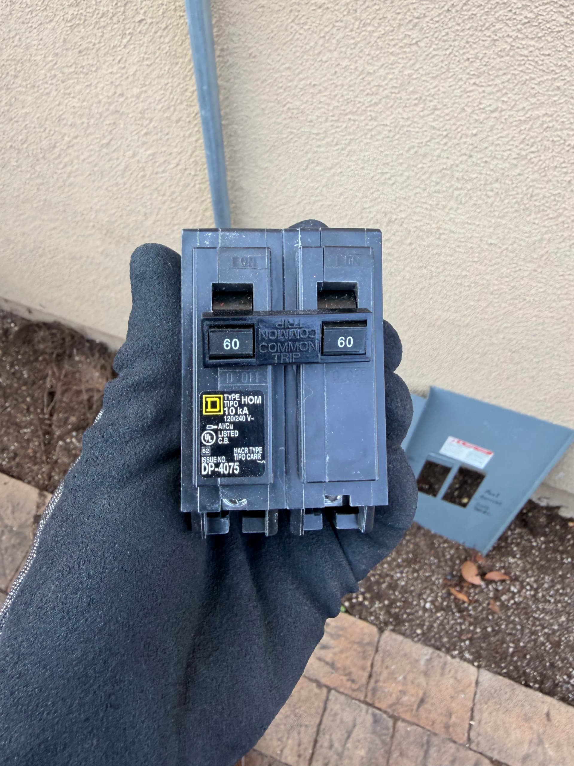 Gallery photos for Why the Right Breaker Size Matters for Your Tesla Level 2 Charger: Image #3