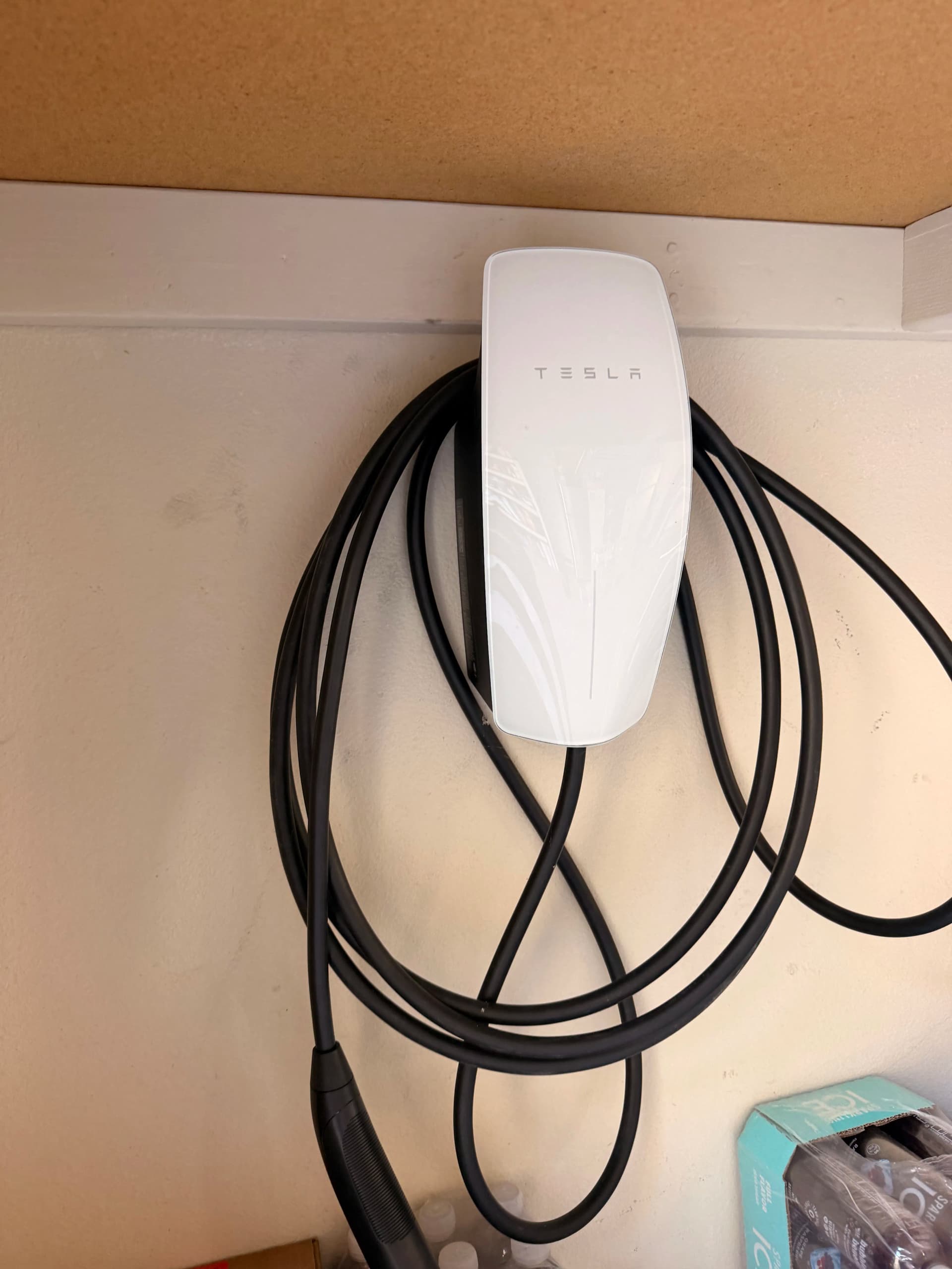 Gallery photos for Why the Right Breaker Size Matters for Your Tesla Level 2 Charger: Image #1