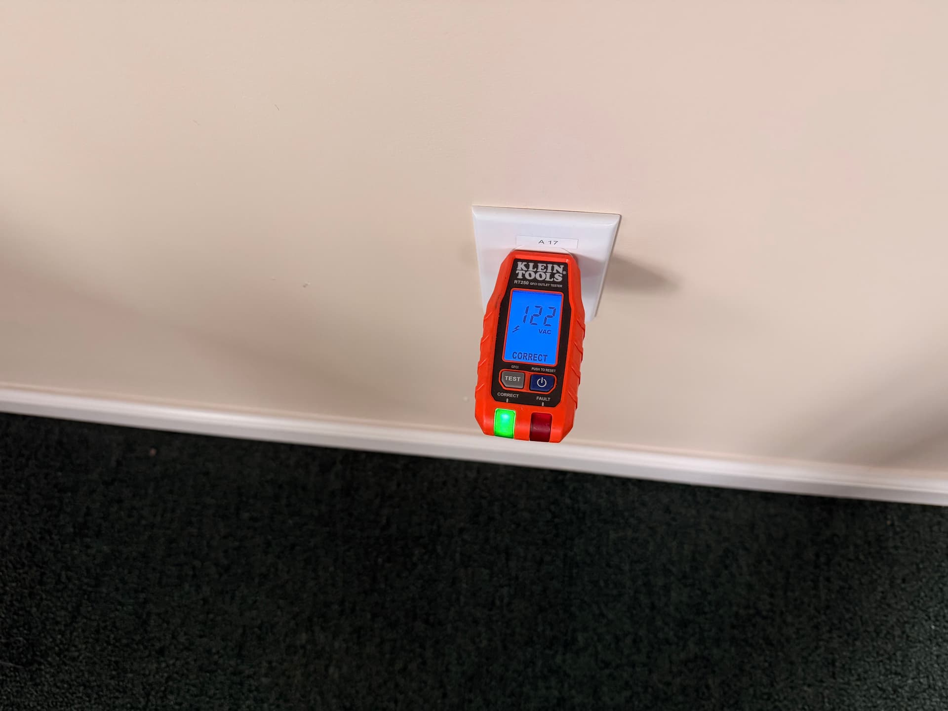 Gallery photos for Expert Receptacle Troubleshooting and Electrical Panel Upgrade: Image #2