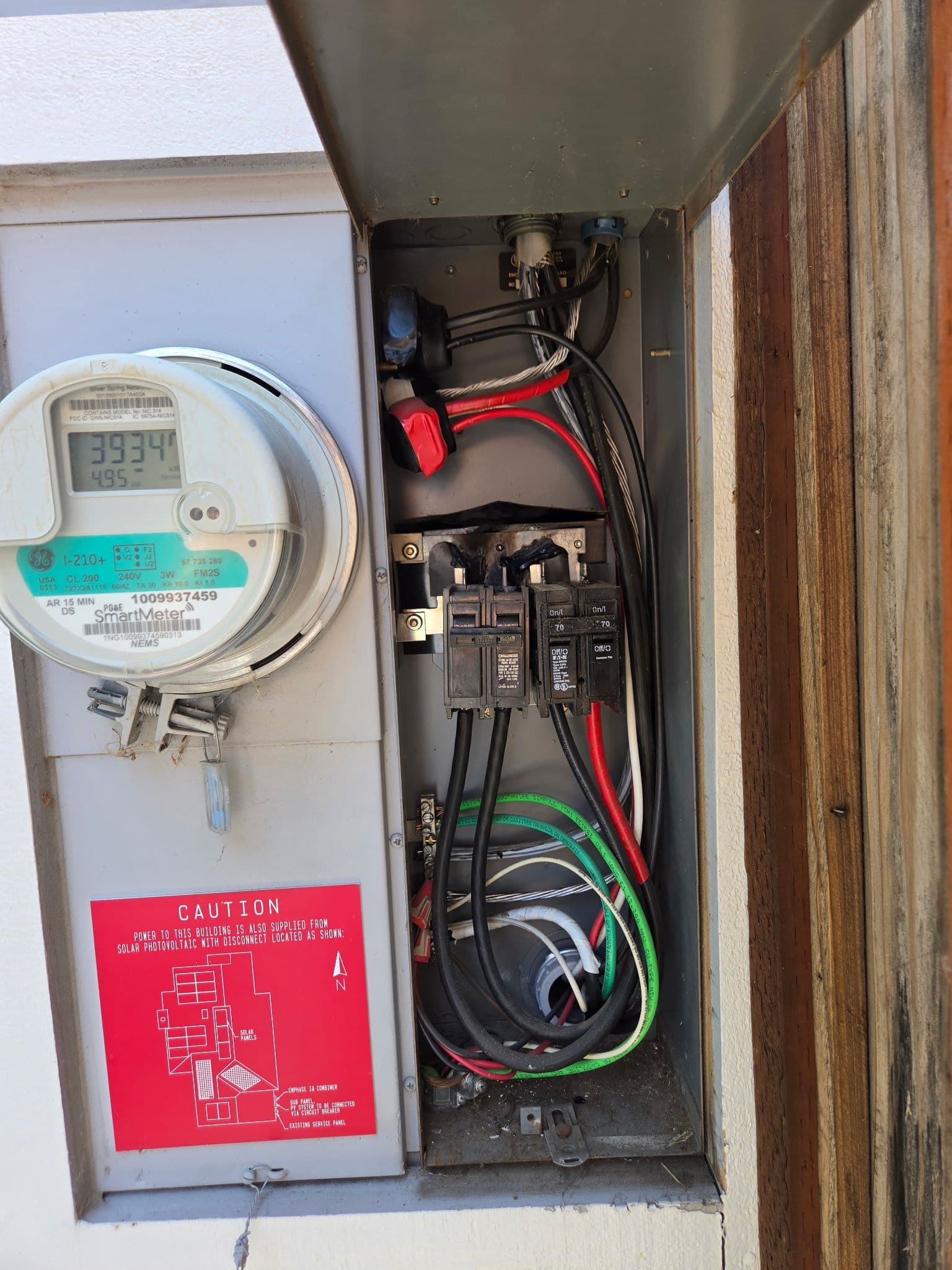 Project Heat Damage in an Electrical Panel Is a Warning Sign You Shouldn't Ignore image