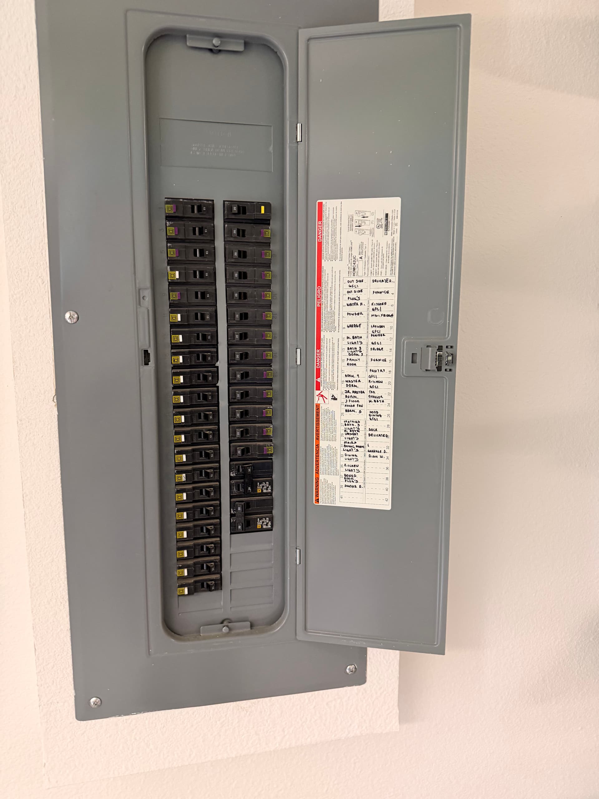 Gallery photos for Boat Dock Lift and Plug Power Repair Done Right: Image #1