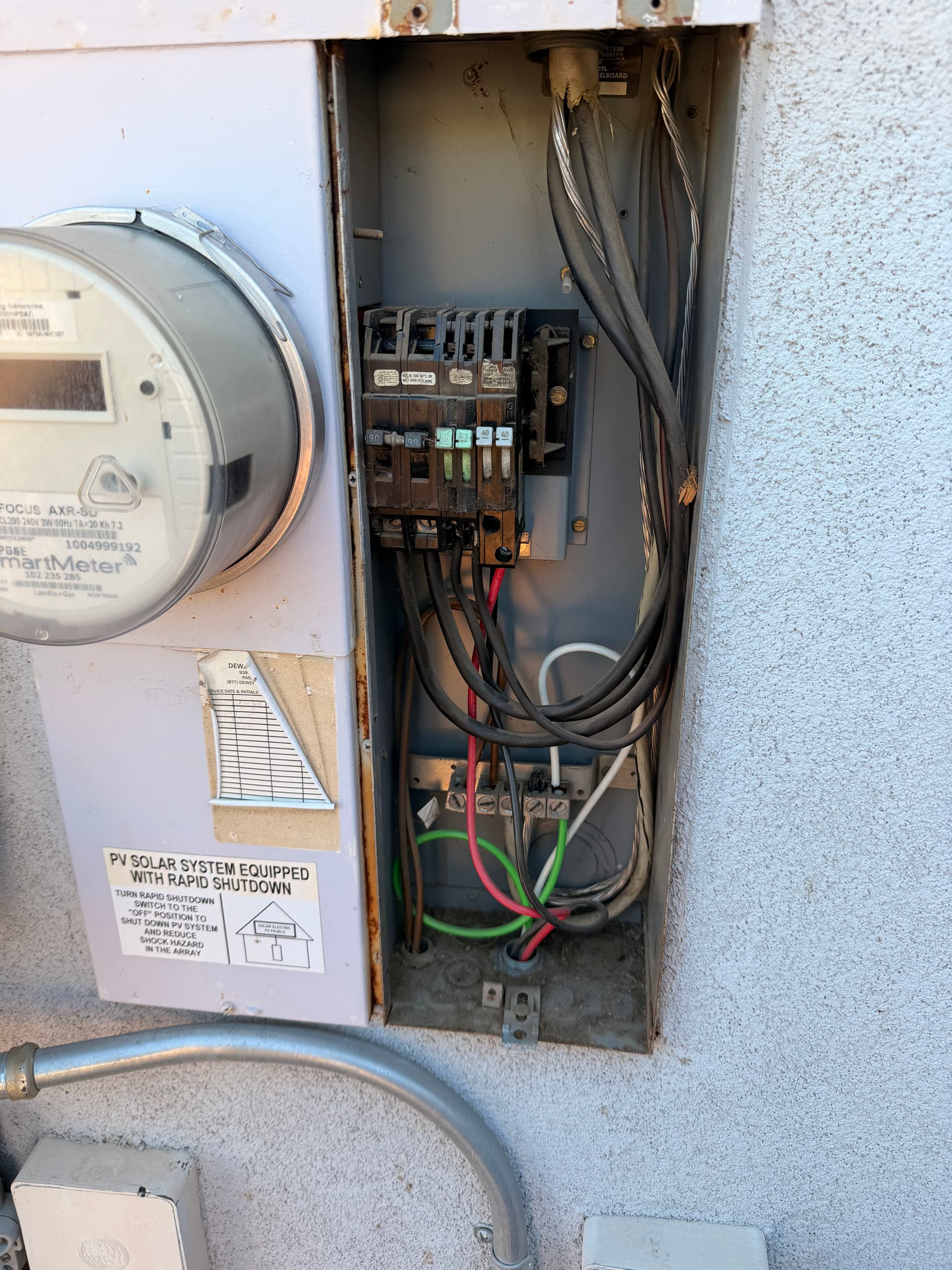 Gallery photos for Heat Damage Found During a Routine Panel Inspection: Image #1