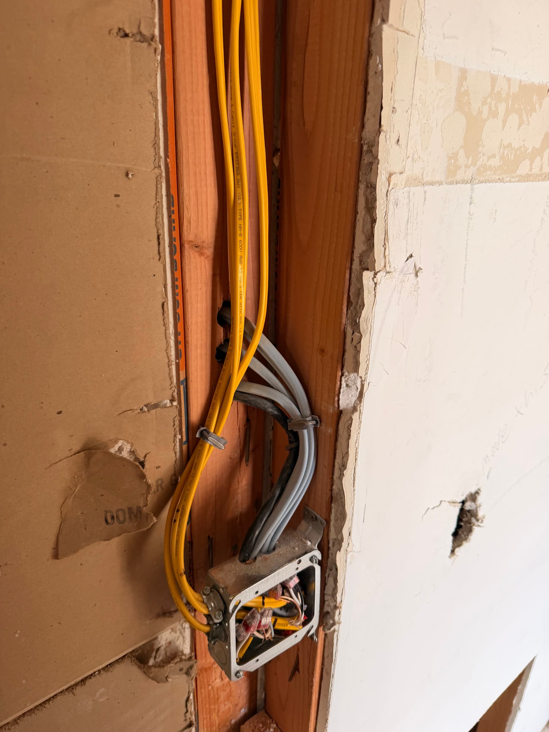 Gallery photos for Electrical Precision in Renovation and Bathroom Update: Image #2
