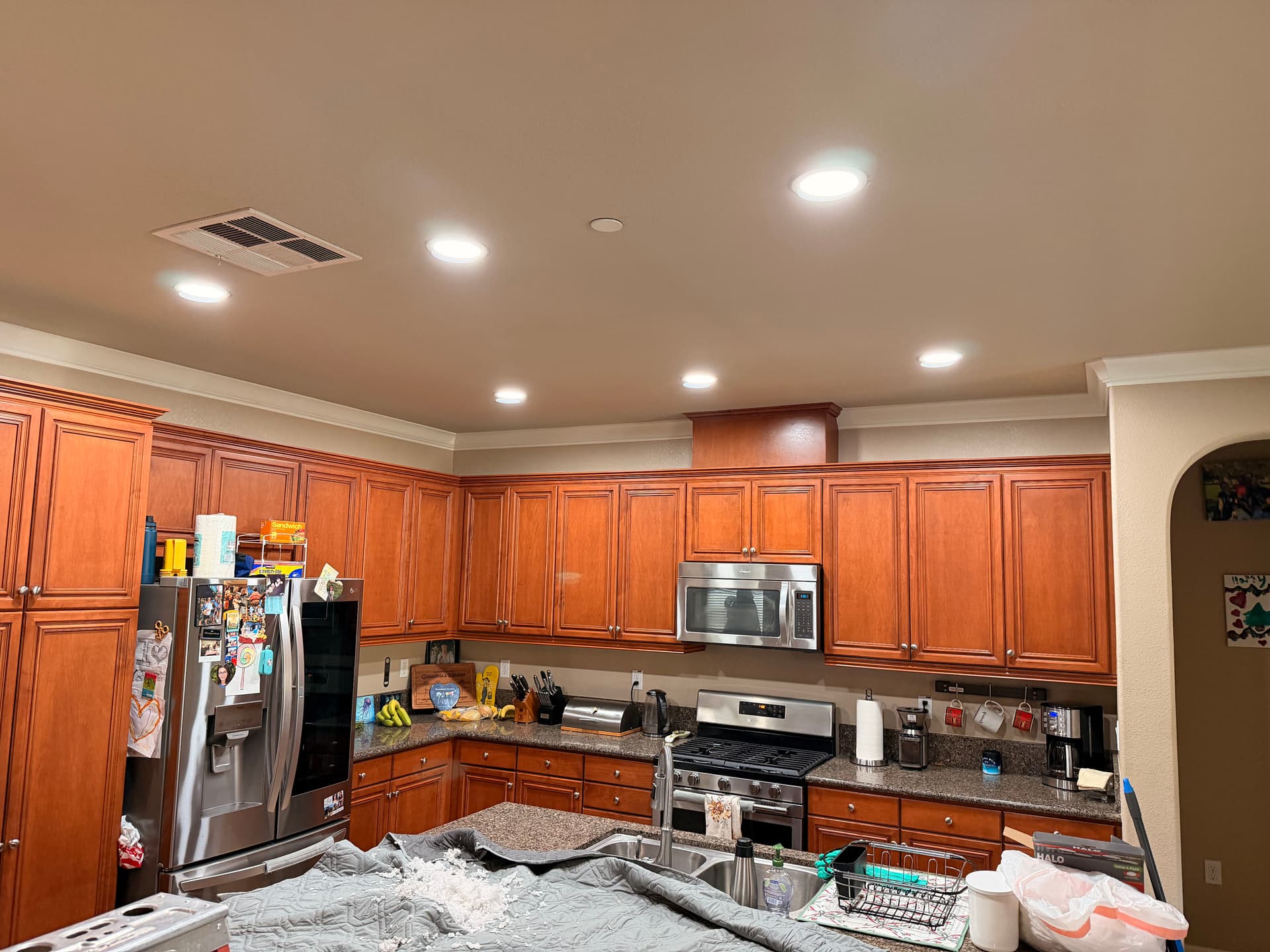 Gallery photos for Brightening Up Kitchens with Recessed Lighting: Image #3