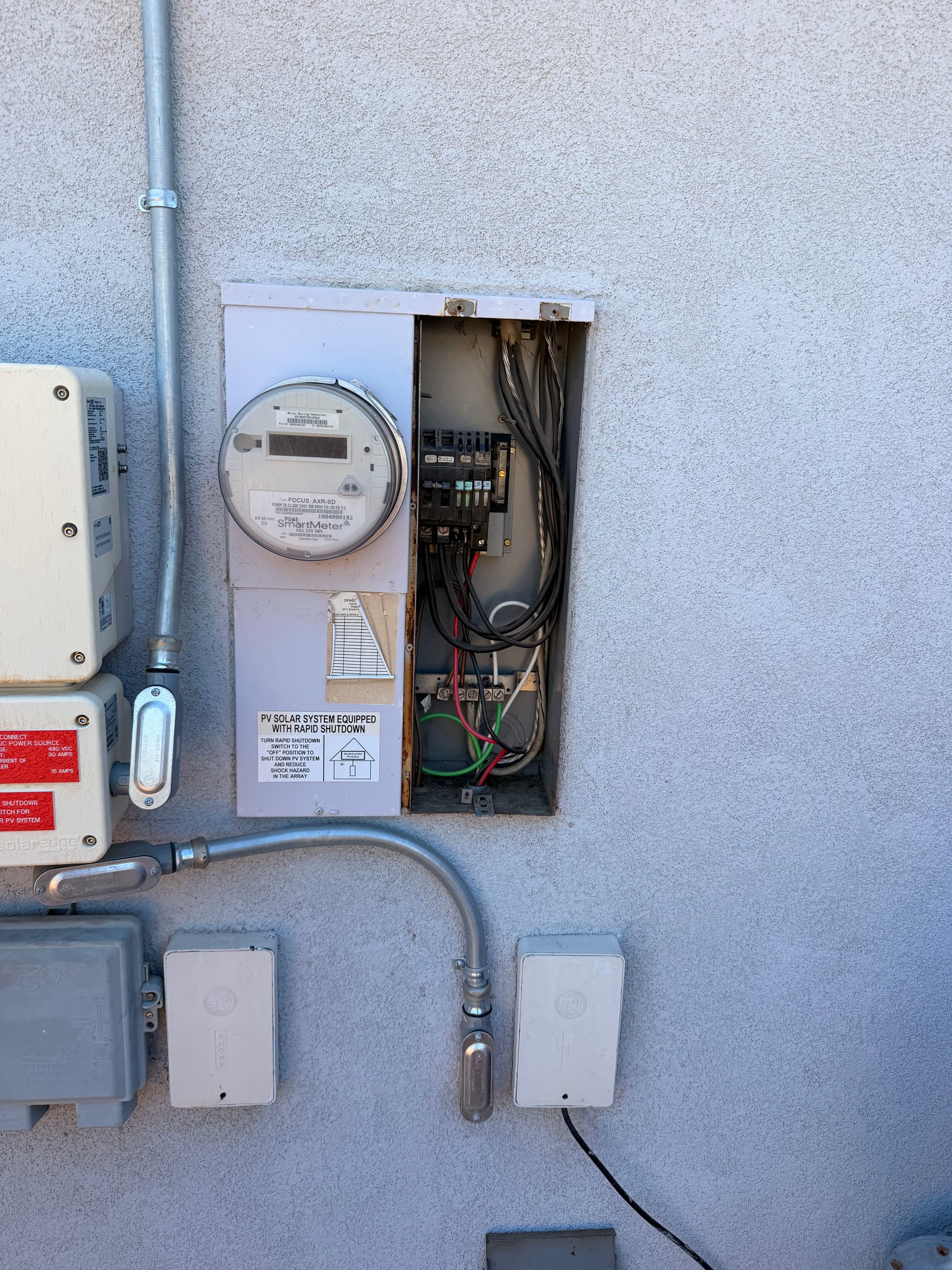 Gallery photos for Heat Damage Found During a Routine Panel Inspection: Image #3