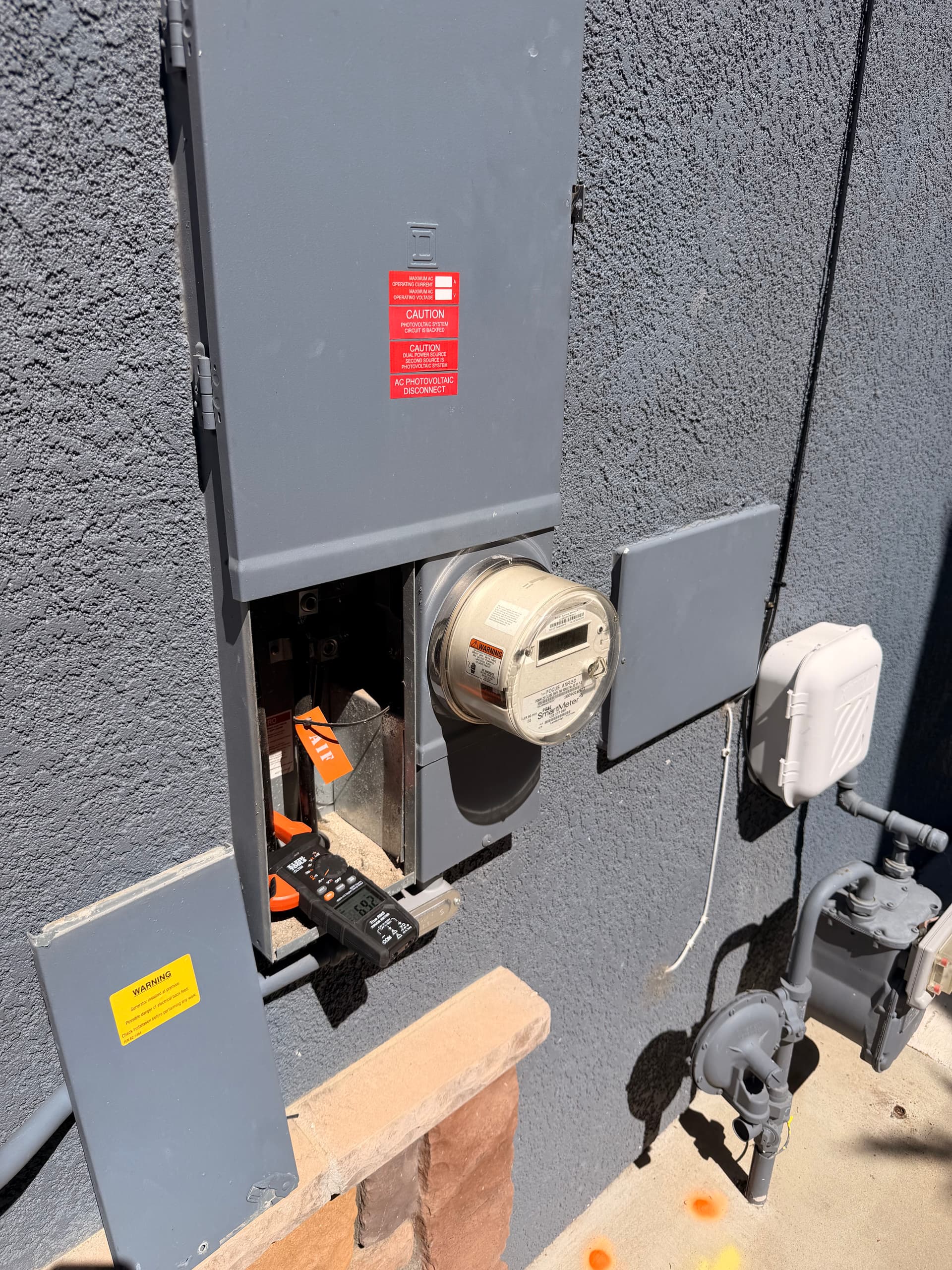 Gallery photos for Main Electrical Panel Load Test - Is Yours Keeping Up?: Image #2