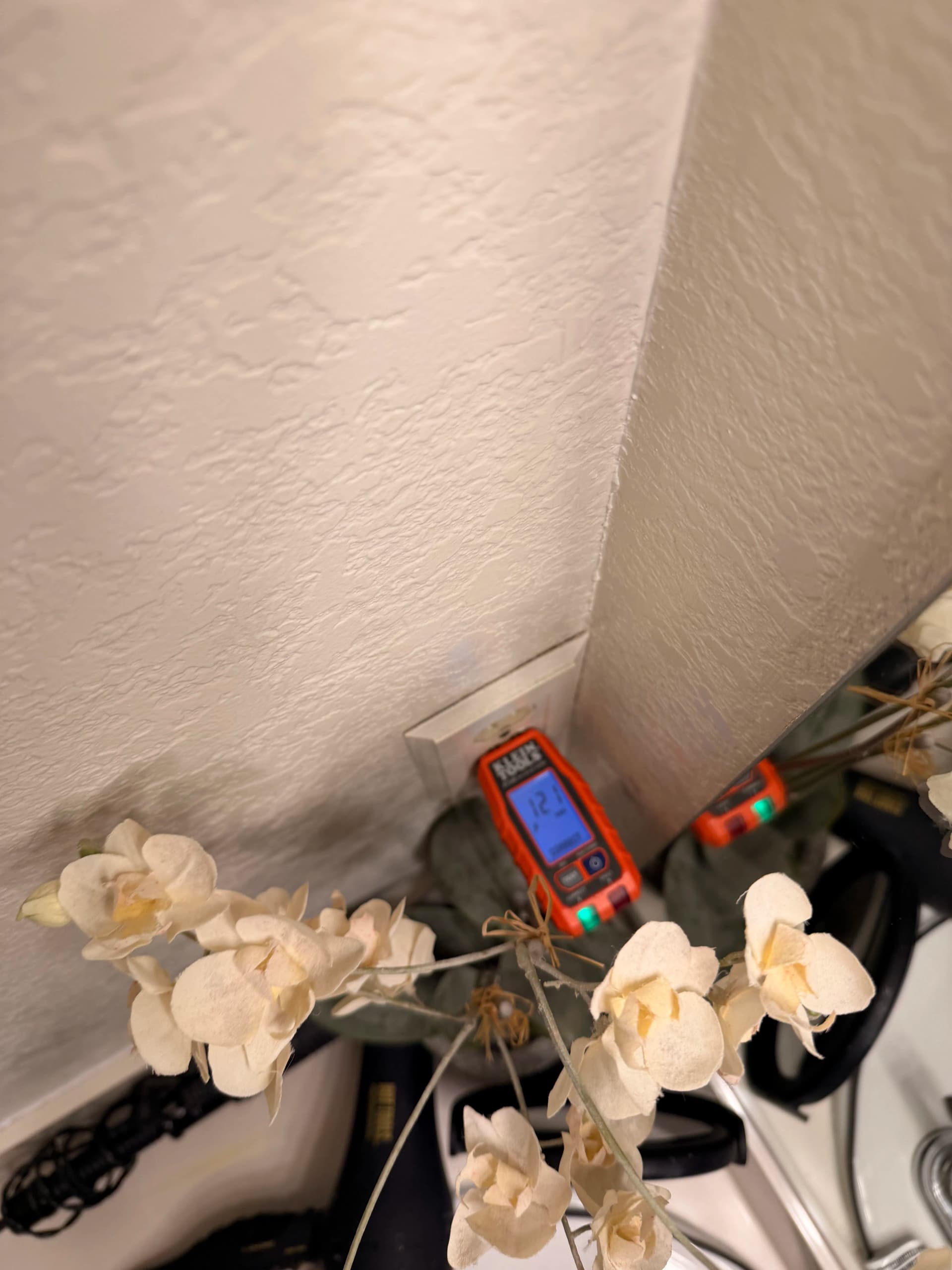 Gallery photos for Tripping GFCI Outlet Traced Back to a Bad Breaker: Image #3