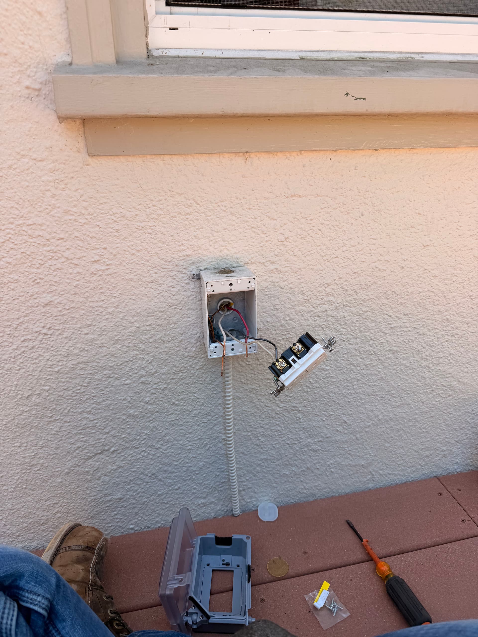 Gallery photos for Dead Outdoor Outlet Fixed with a Fresh GFCI and Weatherproof Cover: Image #1