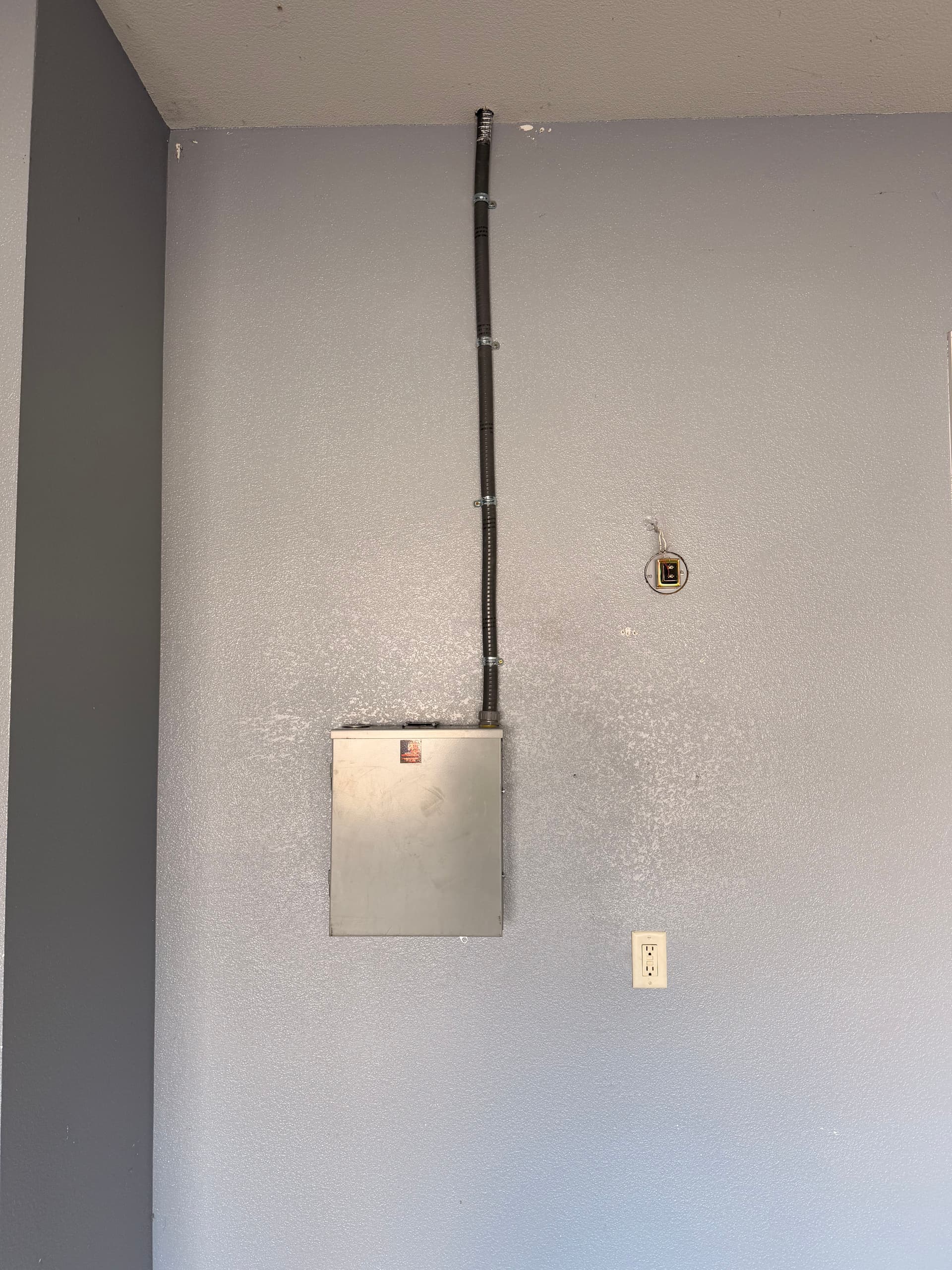 Gallery photos for Electric Subpanel Installations for Spa Preparation: Image #4